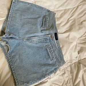 Vintage GUESS jean shorts!